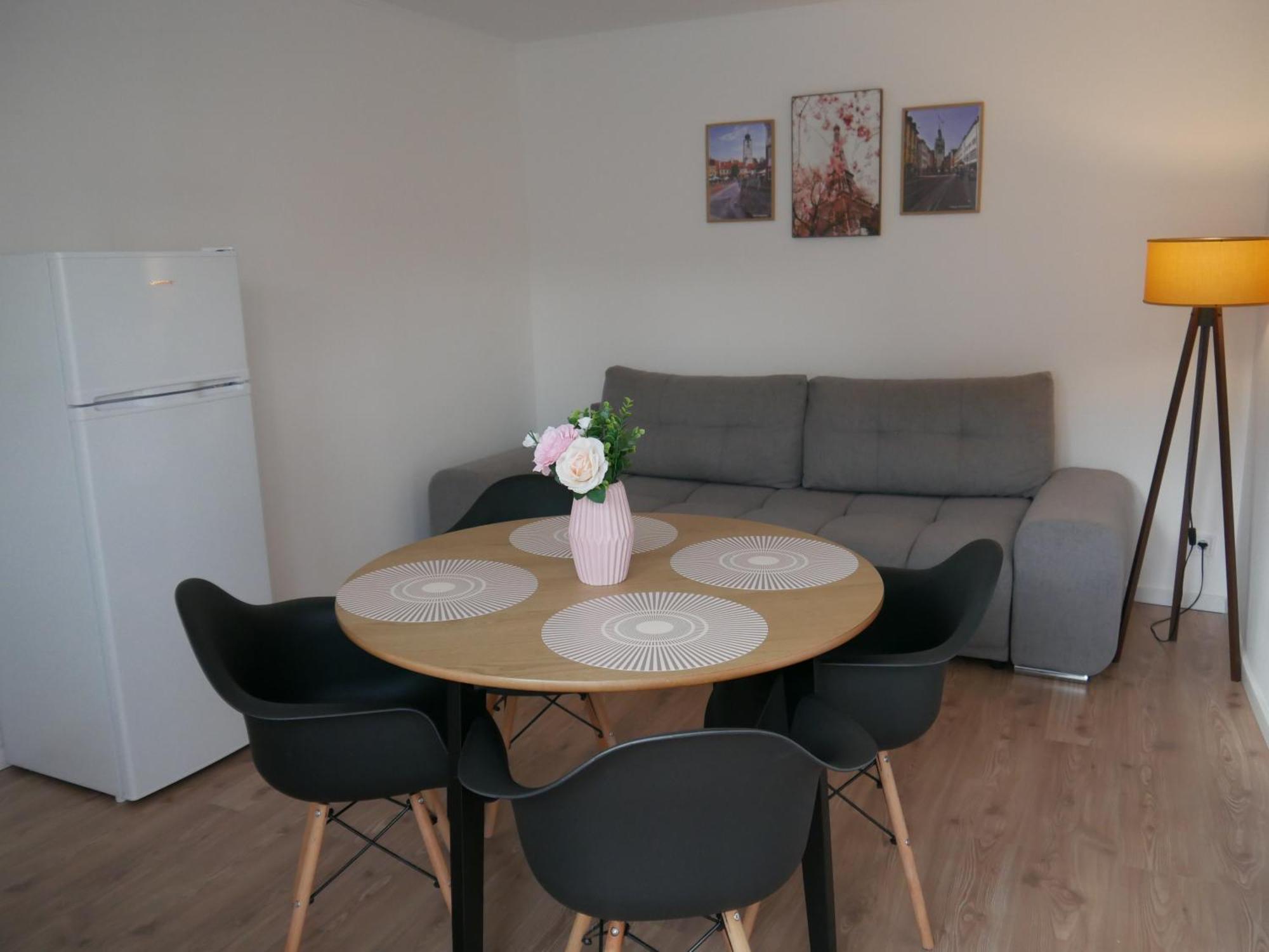 Free Garage In The Center-Delicia 4 Studio! Hermannstadt Exterior foto